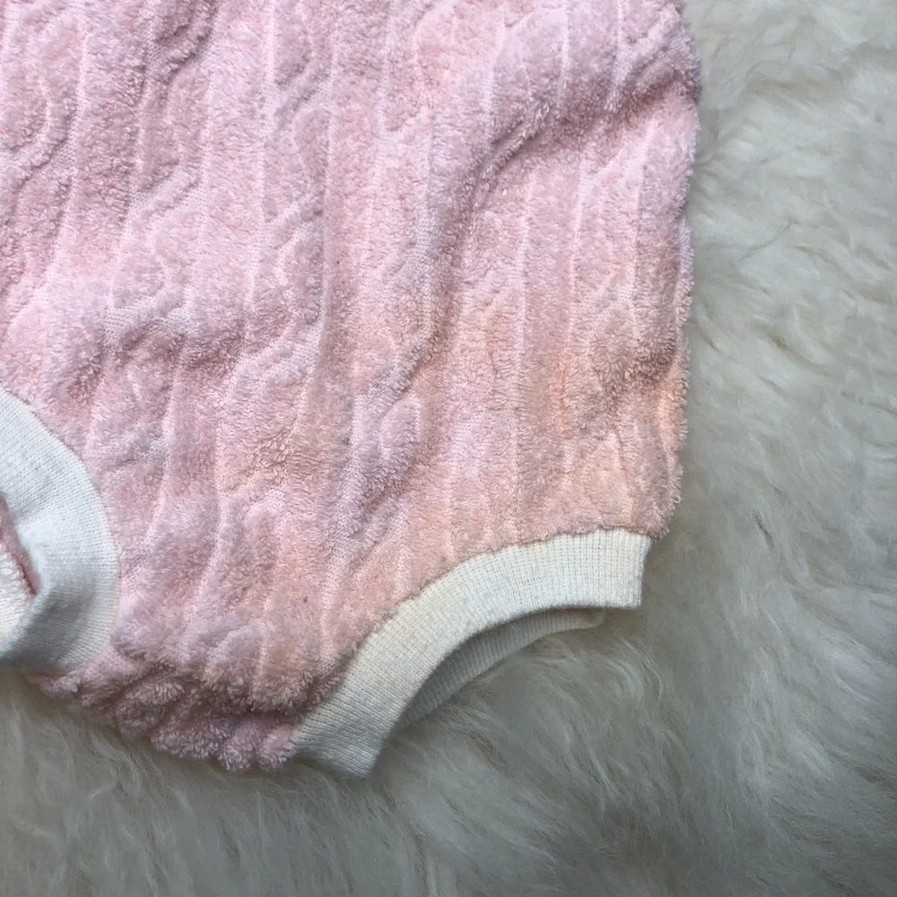Vintage newborn pink terry cloth romper onesie - Picture 4 of 5